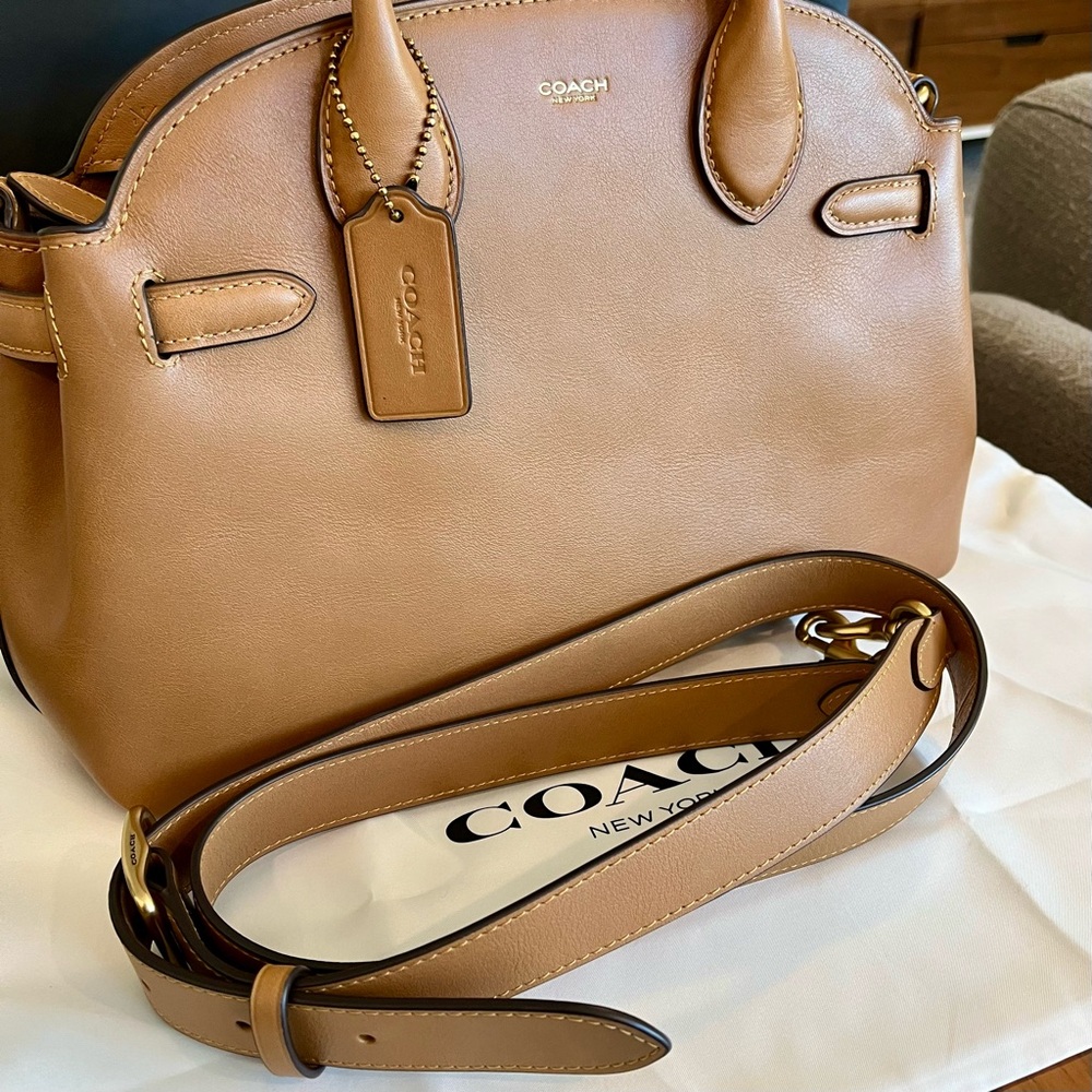 Coach Soft Empire Carryall Bag 28 - Picture 3 of 8